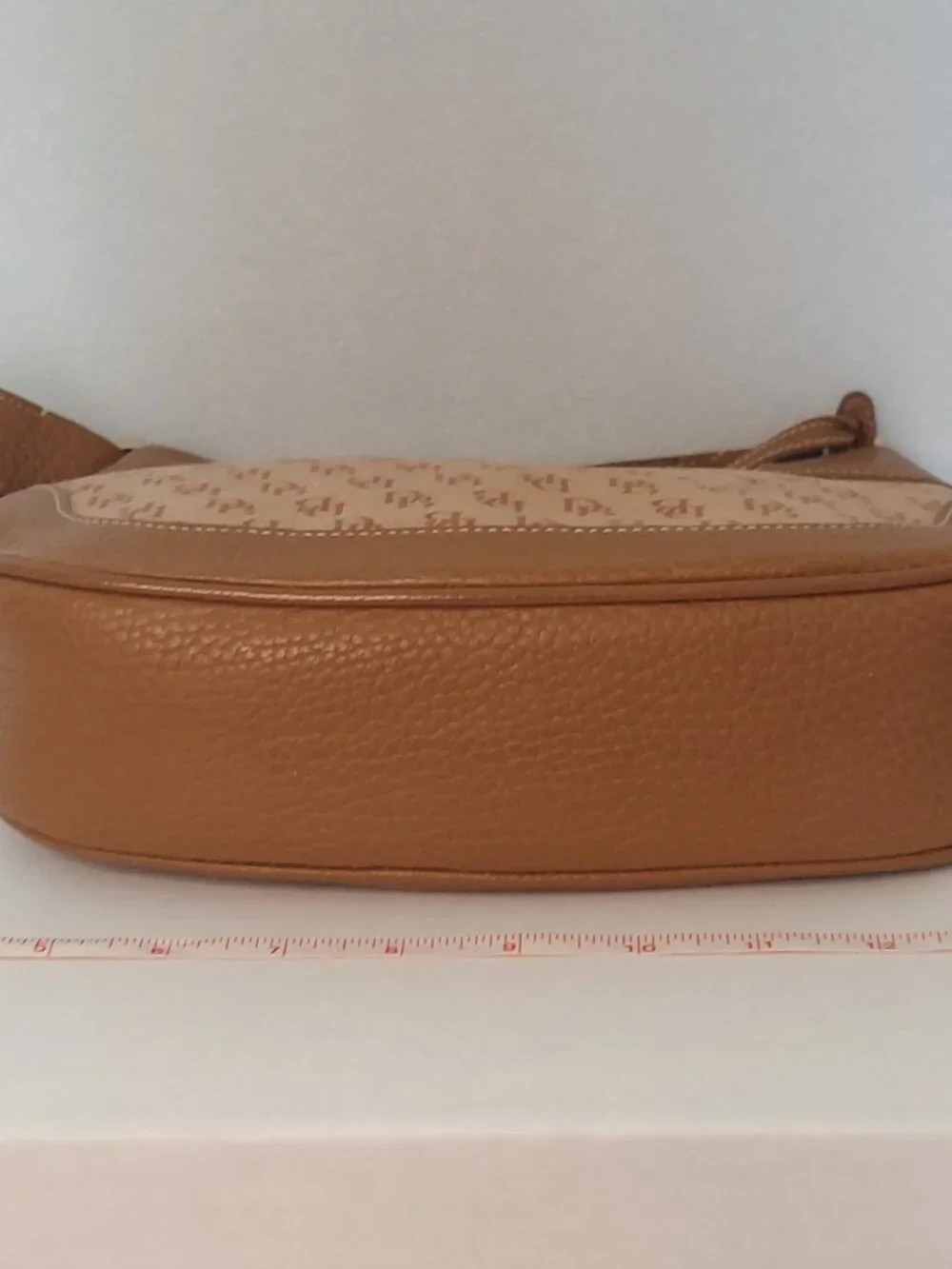 Dooney & Bourke this vintage